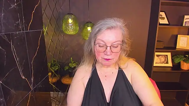 NataliMellowのライブXXXチャット