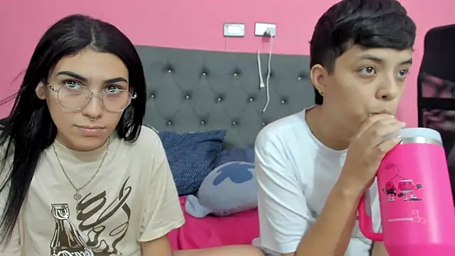 ariloe_quintero Obrolan Langsung XXX