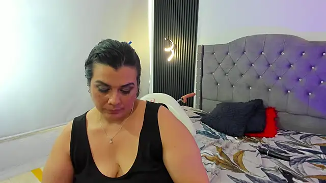 martina_foxy_ Chat XXX in diretta