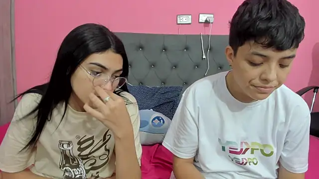 ariloe_quintero 라이브 XXX 채팅