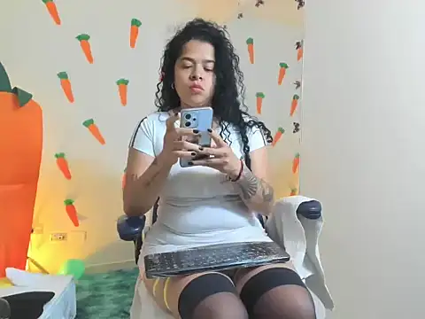 alexa-cooper- élő XXX-chatje