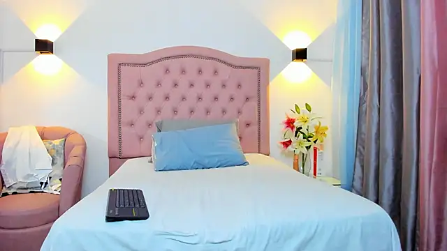 Paulynavera élő XXX-chatje