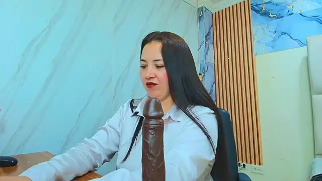 CharlotteSchmidtt Chat XXX live