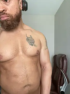 Fathero1time: онлайн-секс-чат