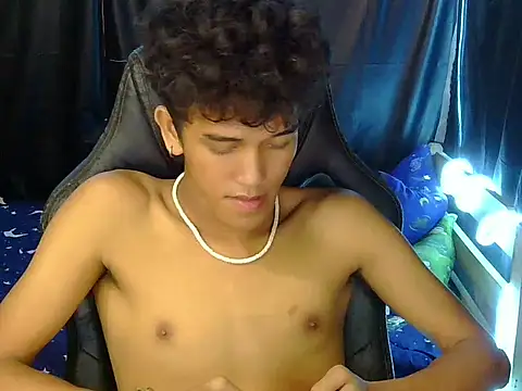 hugekenbigcock Pertunjukan Webcam