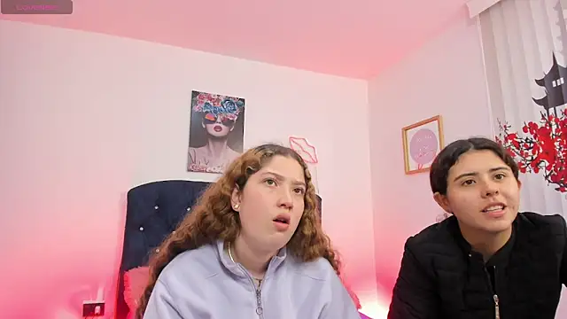 valeria_and_zoe 现场XXX聊天