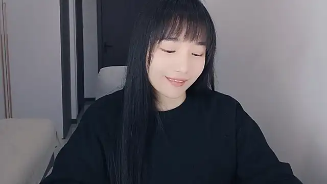 Lisa-3333's Live XXX Chat