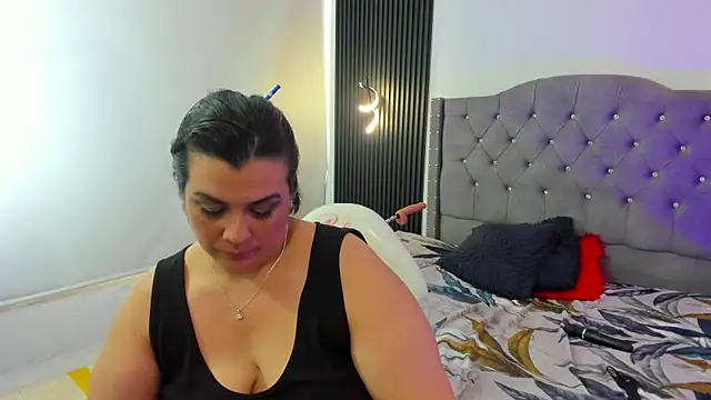 martina_foxy_ Chat XXX in diretta