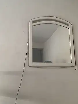 La-Gatiita-transのウェブカメラショー