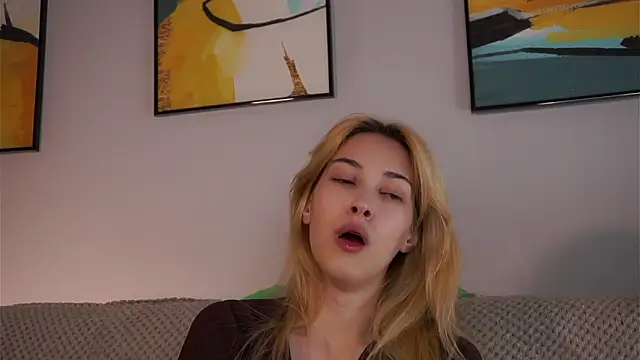 XXX chat uživo modela AngelicRice