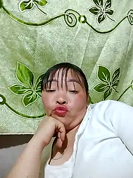 Minkine022 Chat XXX live