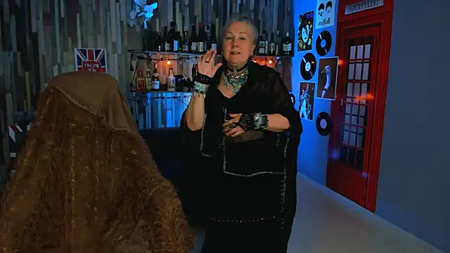 LilaMaharani Show in webcam