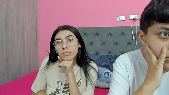 ariloe_quintero 라이브 XXX 채팅