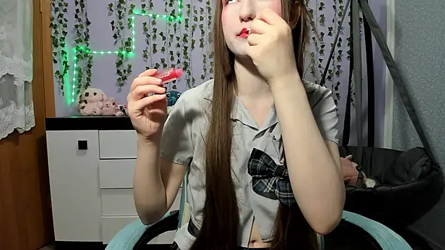 دردشة Yoonhee_ki الجنسية المباشرة