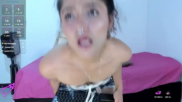 Živý XXX chat Nikki__uwu