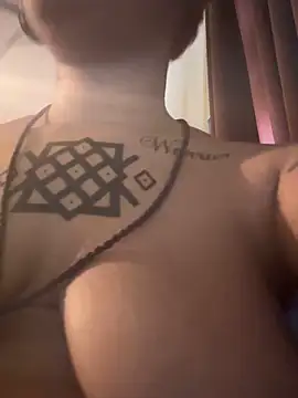 nickytheehawtie Live XXX-chat