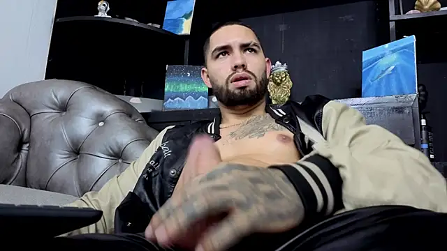 matteosantos élő XXX-chatje