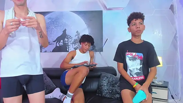 Онлайн чат XXX Spicy_guys