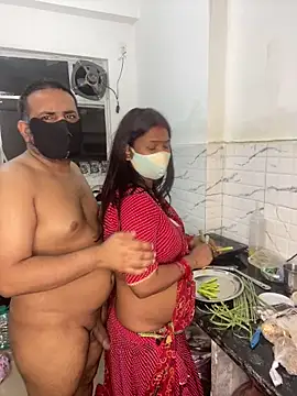 แชท XXX สดของ Komal_Meghawani