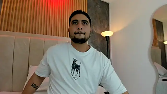 Živý XXX chat marcus_harris