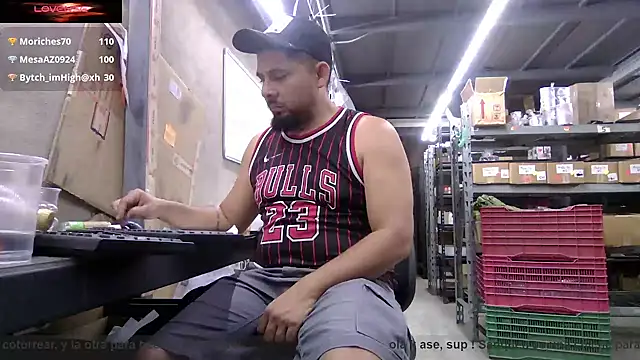 BustedCallのライブXXXチャット