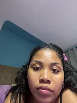 naya86's Live XXX Chat