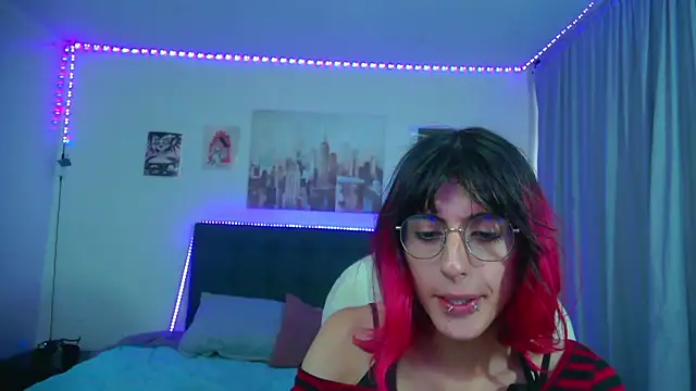 Show modela goth_minerva na web-kameri