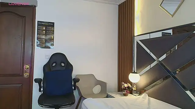 Czat XXX na żywo – Ambarross_