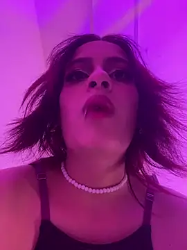 Webkamerová show steffmontespink18