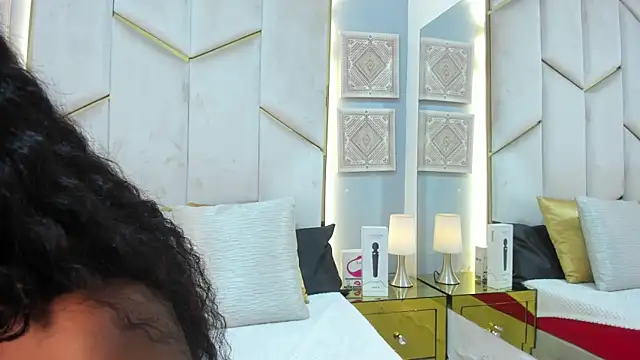 KarinaaCoxx 라이브 XXX 채팅