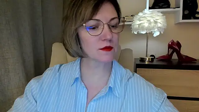 feliziaDesire: απευθείας συνομιλία ΧΧΧ