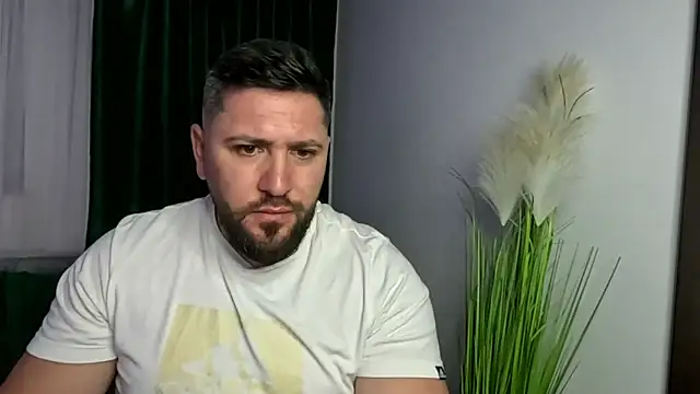 Gold_Alpha_Boy webcam show