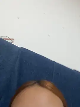 Little-Engel élő XXX-chatje