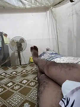 PIG_FUCKER_DADDY 网络视讯表演