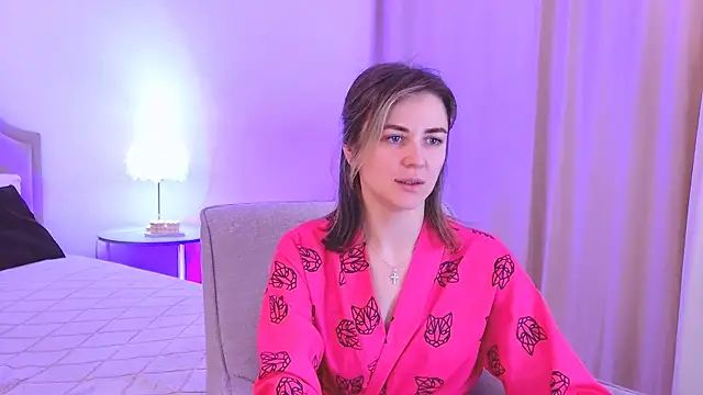 دردشة EmeraldGlow الجنسية المباشرة