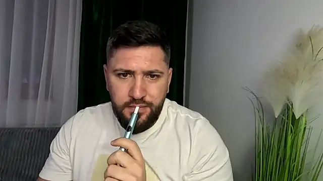 Gold_Alpha_Boyのウェブカメラショー