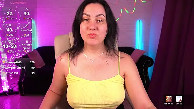 VelvetLuck's Live XXX Chat