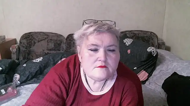 Lana555 现场XXX聊天