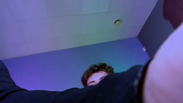 joseph_bear_: απευθείας συνομιλία ΧΧΧ