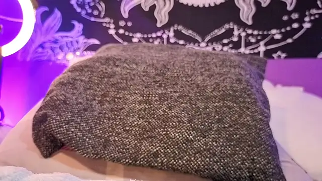 Gaia_Gatexn Live XXX chat