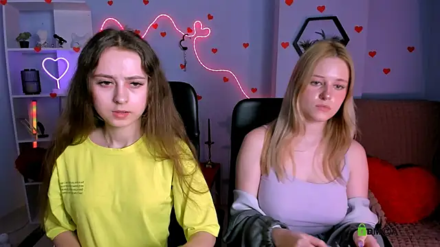 XXX chat uživo modela rebecca_smile