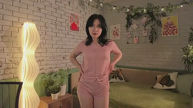 miraiakik Live XXX Chat