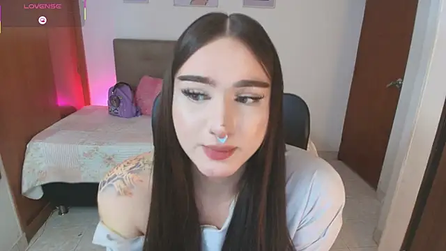 Miley_Baker Live XXX Chat