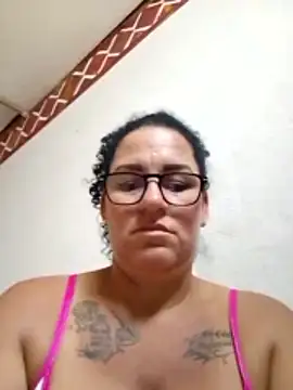 tugordita-hot's Live XXX Chat