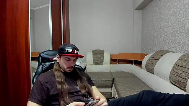 Онлайн чат XXX AlansonofDaddy