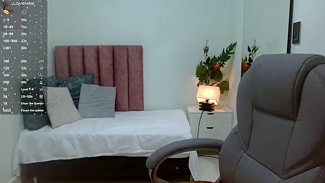 sophia_hadid 即時 XXX 聊天