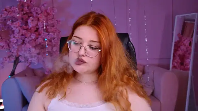 StaceyJensen élő XXX-chatje