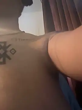 nickytheehawtie লাইভ XXX চ্যাট