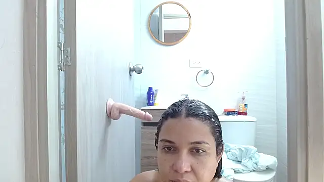 XXX chat uživo modela AliceSmity_