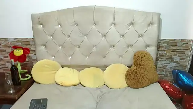 Chatroom XXX en direct de Adafield_